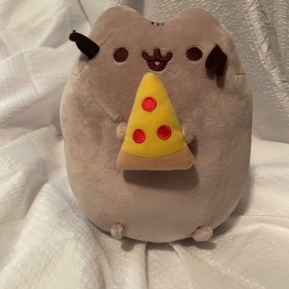 Pusheen Snackable Pizza Plush 9”